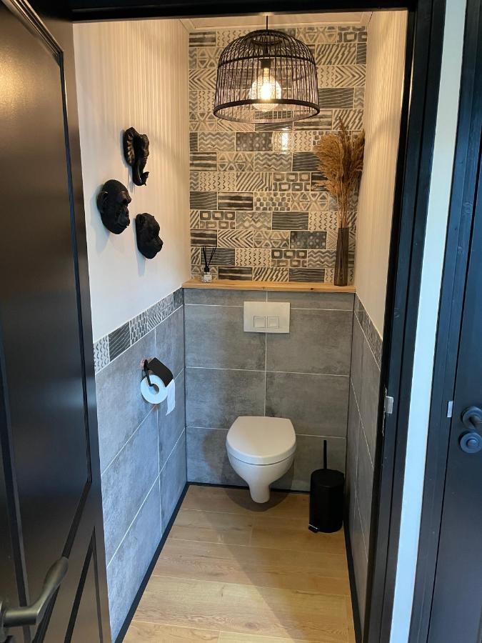 De Heerlykheid Wemeldinge, Vlak Bij Strand En Bos, Ruime Vakantiewoning Met Eigen Patio In De Karakteristieke Dorpsstraat Екстер'єр фото